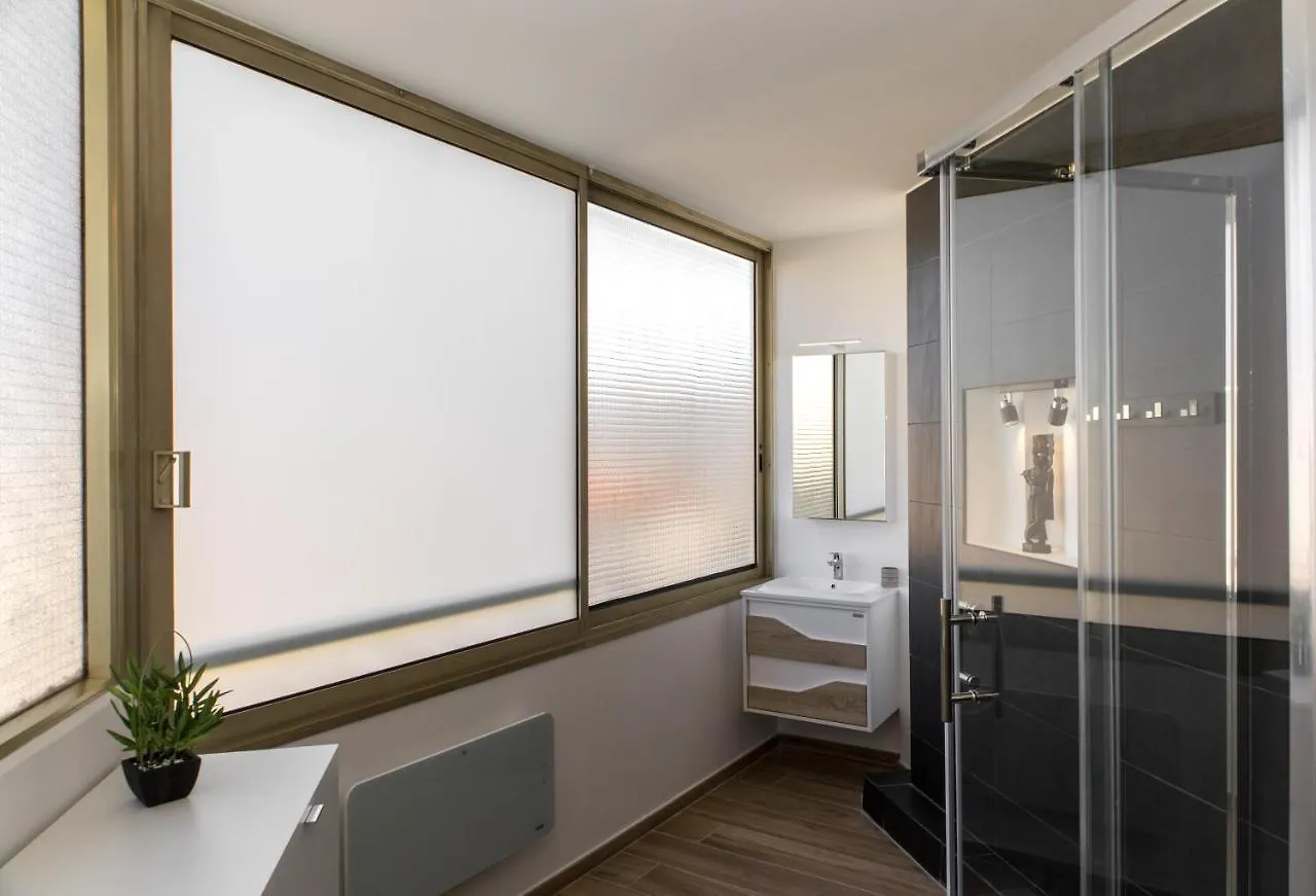 Vue Mer Panoramique, Clim, Balcon et Plages Antibes Appartement