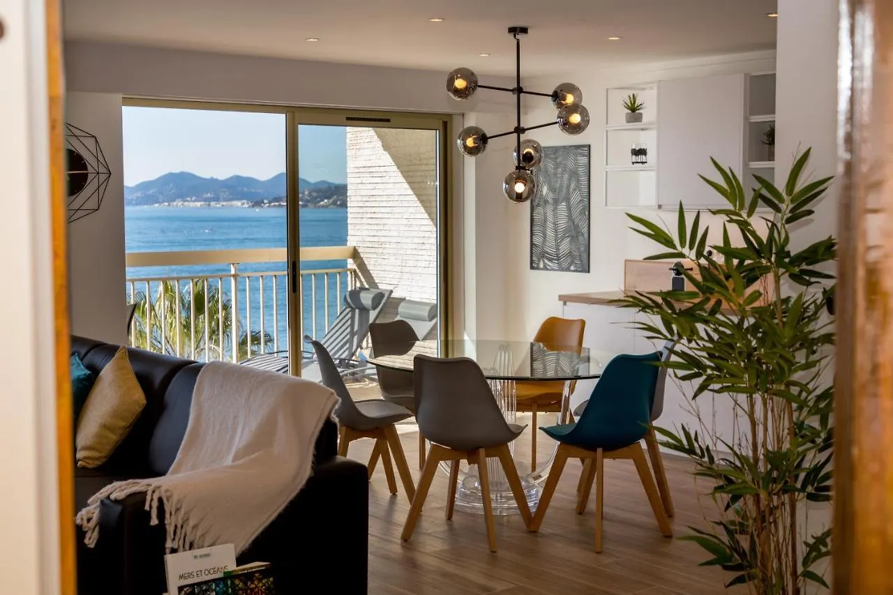 Vue Mer Panoramique, Clim, Balcon Et Plages Antibes Apartment